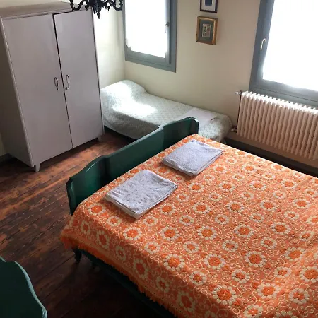 Carlonga Semesterbostad *